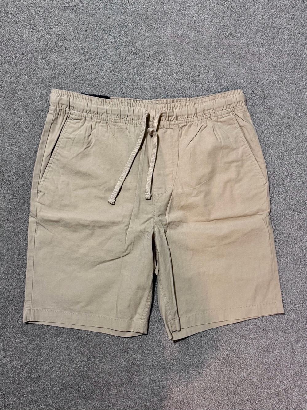NWT Men’s Banana Republic Chino Cotton Drawstring Shorts - Tan/Khaki - M